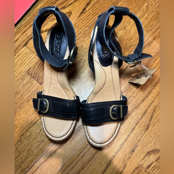 Brand New Born Tahlia Ankle Strapped Stacked Heel‎ Sandals in Black Size 9 - Picture 4 of 10